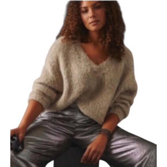 Maeve Anthropologie Merino Wool Blend Sweater Size M Beige V-Neck Minimalist - Picture 6 of 6